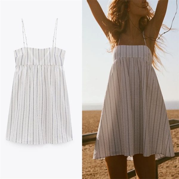 rustic cut out mini dress women sleeveless adjustable straps striped summer woman loose elastic beach es 210524, Black;gray
rustic cut out mini dress women sleeveless adjustable straps striped summer woman loose elastic beach es 210524, Black;gray