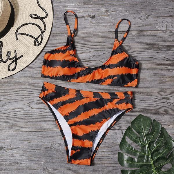 women's swimwear women push up swimsuit solid black red brazilian bikini set 2021 biquini bathing suit beach swimming, White;black
women's swimwear women push up swimsuit solid black red brazilian bikini set 2021 biquini bathing suit beach swimming, White;black