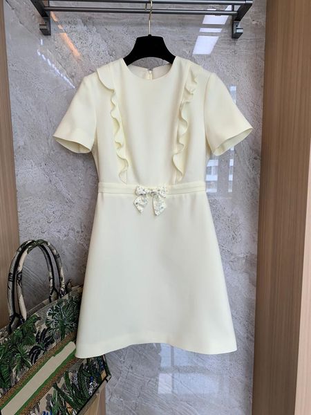 party dresses 2021 women fashion short sleeve round neck ruffle dress 0626, White;black
party dresses 2021 women fashion short sleeve round neck ruffle dress 0626, White;black