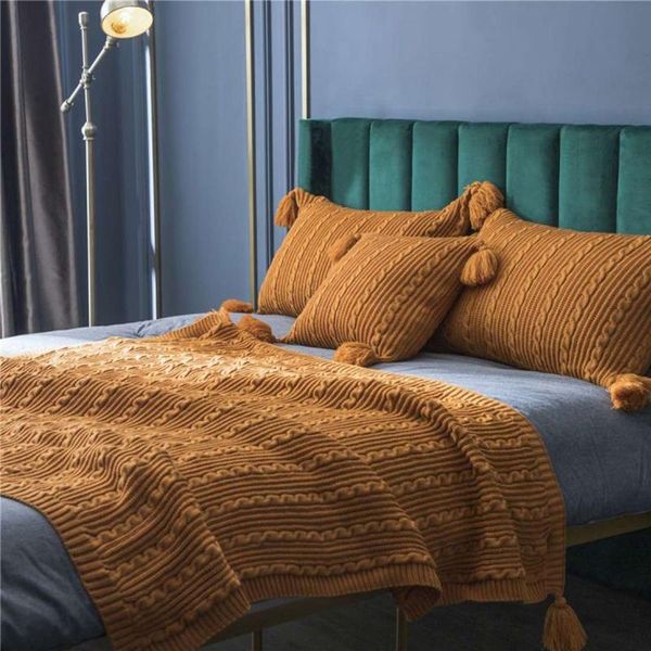 brand twist stripe blanket for bed nordic style cute tassel design sofa casual throw bedspread 2021 skin-friendly blankets
brand twist stripe blanket for bed nordic style cute tassel design sofa casual throw bedspread 2021 skin-friendly blankets