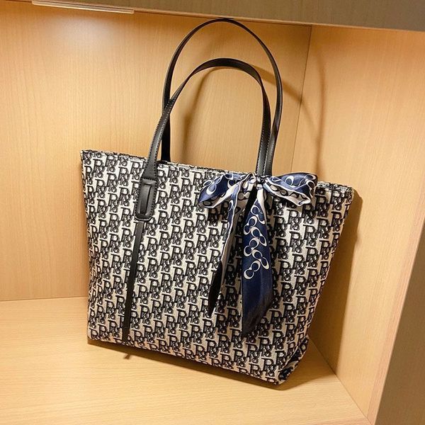 net red tote bag women's new fashion large capacity canvas letter versatile single shoulder shopping outlet black friday
net red tote bag women's new fashion large capacity canvas letter versatile single shoulder shopping outlet black friday