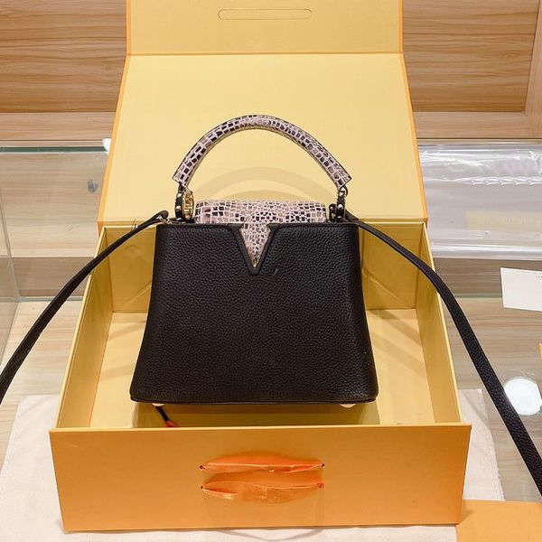 20/27cm tote designer bag quality flap messenger bag 21 colours lady single cow genuine leather handbags mini bags snake color matching hand
20/27cm tote designer bag quality flap messenger bag 21 colours lady single cow genuine leather handbags mini bags snake color matching hand