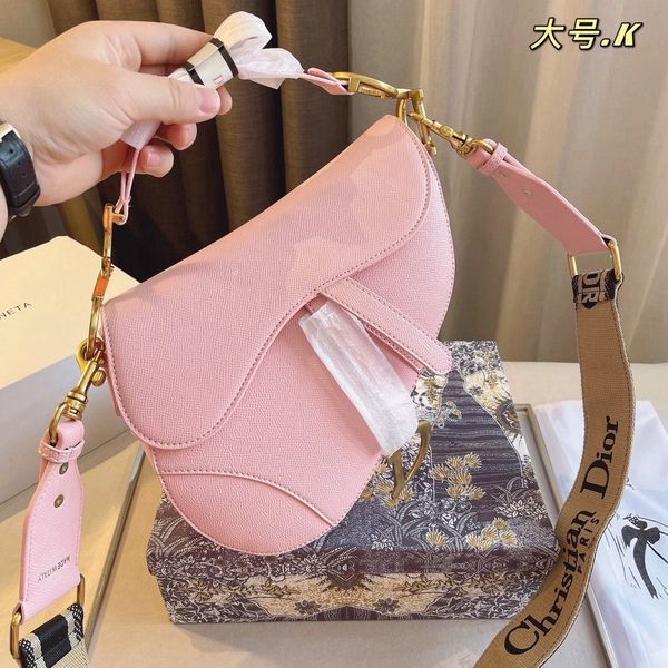 luxury brand shoulder bag womens clutch handbags purses leather handbag wallet tote women backpack bags -d1837, Red;black
luxury brand shoulder bag womens clutch handbags purses leather handbag wallet tote women backpack bags -d1837, Red;black