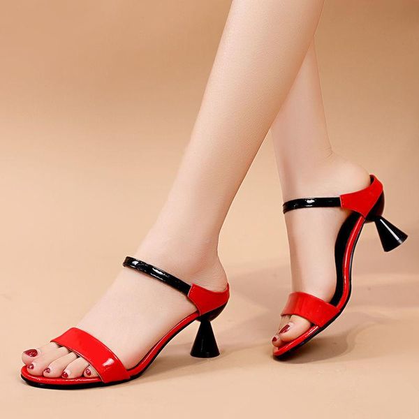 dress shoes high-heeled sandals women's stilettos 2021 summer buckle cat and joker comfortable stable middle heel women, Black
dress shoes high-heeled sandals women's stilettos 2021 summer buckle cat and joker comfortable stable middle heel women, Black