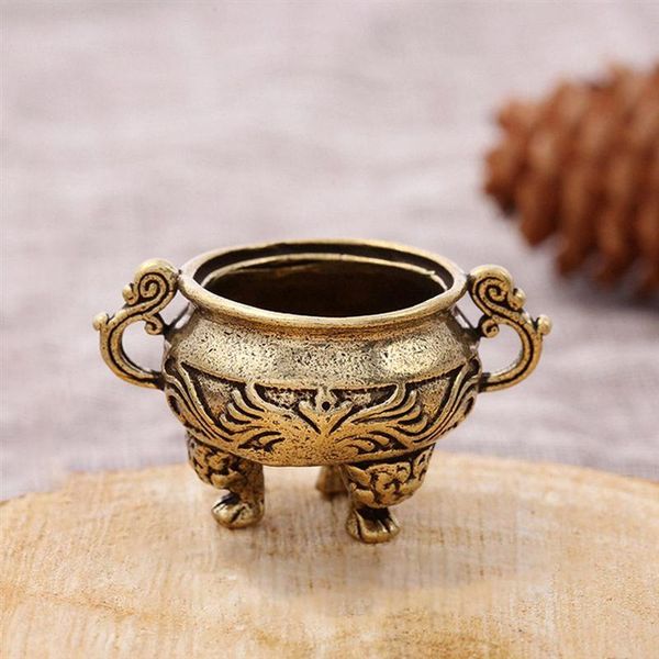fragrance lamps antique bronze carving ding furnace vintage incense burner brass holder household censer deskdecor ornaments
fragrance lamps antique bronze carving ding furnace vintage incense burner brass holder household censer deskdecor ornaments