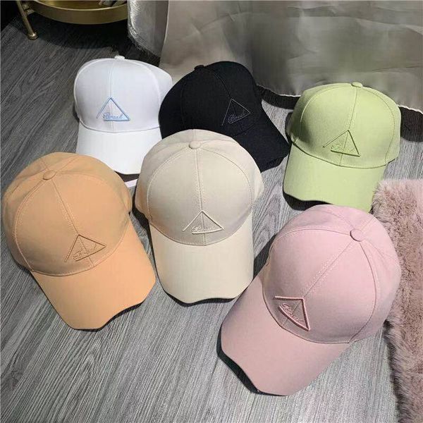 2021 classic baseball cap men and women fashion design cotton embroidery adjustable sports hat nice quality head wea q4, Blue;gray
2021 classic baseball cap men and women fashion design cotton embroidery adjustable sports hat nice quality head wea q4, Blue;gray