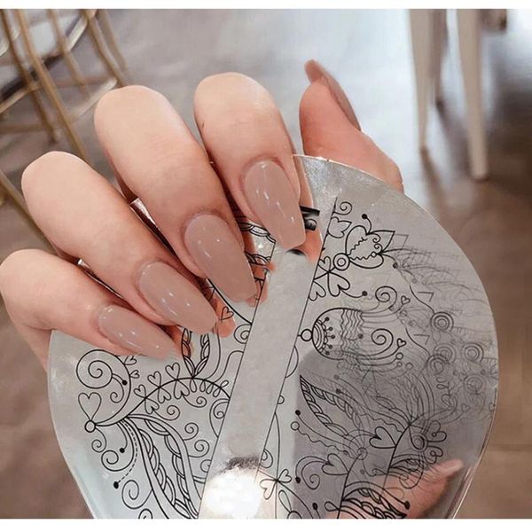 false nails 24pcs trapezoid french ballet med-length fake natural coffin wearable press on full cover nail tips with glue, Red;gold
false nails 24pcs trapezoid french ballet med-length fake natural coffin wearable press on full cover nail tips with glue, Red;gold
