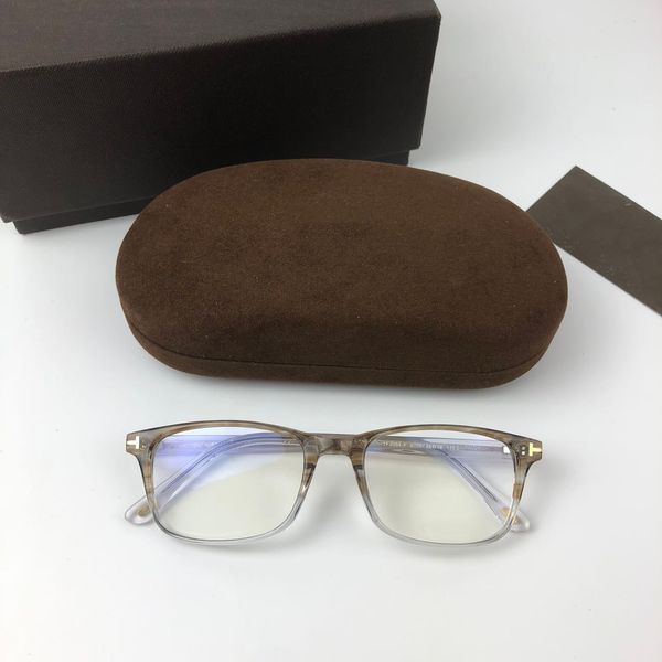 tom 5584 optical eyeglasses transparent lens eyewear fashion prescription eyeglass clear square small frame simple business style for men wo, White;black
tom 5584 optical eyeglasses transparent lens eyewear fashion prescription eyeglass clear square small frame simple business style for men wo, White;black