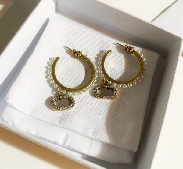 fashion pearl earrings des boucles d'oreilles for lady women party wedding lovers gift engagement jewelry with box nrj, Golden
fashion pearl earrings des boucles d'oreilles for lady women party wedding lovers gift engagement jewelry with box nrj, Golden