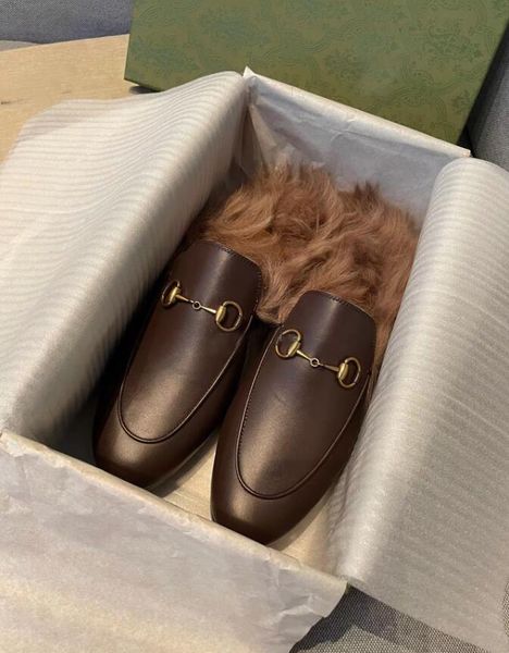 designer women's warm golden horsebit sandals slipper flats princetown slip on women mules luxury nude black comfort casual loafers 202
designer women's warm golden horsebit sandals slipper flats princetown slip on women mules luxury nude black comfort casual loafers 202