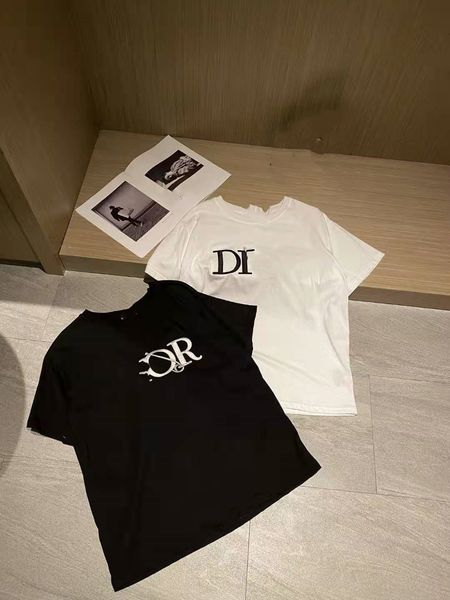luxury design summer diga pin letter embroidery short sleeve t-shirt round neck loose casual black and white
luxury design summer diga pin letter embroidery short sleeve t-shirt round neck loose casual black and white