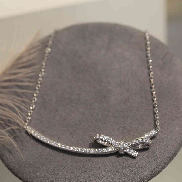 necklace net red with a small minority design, fragrance smile bow , women's versatile korean version of simple ins clavicle chain, Silver
necklace net red with a small minority design, fragrance smile bow , women's versatile korean version of simple ins clavicle chain, Silver