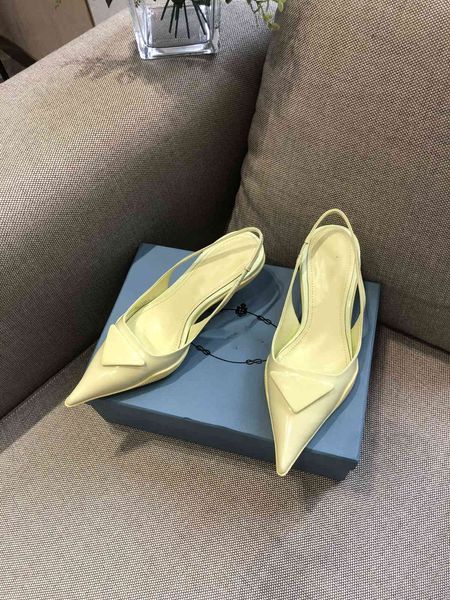 2021 so kate styles high heels shoes red bottom nude color genuine leather point toe pumps rubber wedding hd0411 zlh, Black
2021 so kate styles high heels shoes red bottom nude color genuine leather point toe pumps rubber wedding hd0411 zlh, Black