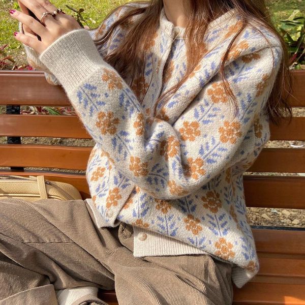 women's knits & tees 2021 spring autumn women young style prairie chic flowers raglan sleeve floral sweet sweater knitted cardigan thin, White
women's knits & tees 2021 spring autumn women young style prairie chic flowers raglan sleeve floral sweet sweater knitted cardigan thin, White