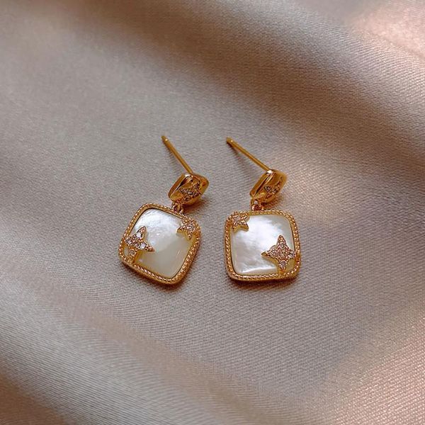 origin summer exquisite cute square cat eye star flat earrings unique design for women gold gift jewelry all-match stud, Golden;silver
origin summer exquisite cute square cat eye star flat earrings unique design for women gold gift jewelry all-match stud, Golden;silver