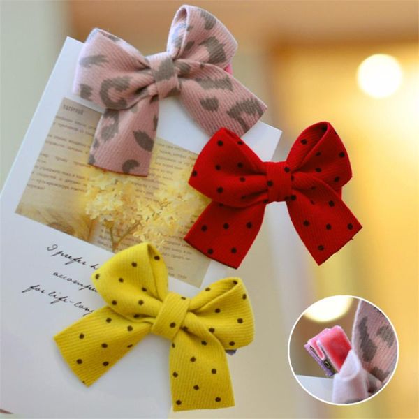 hair accessories 10pcs/lot kids soft corduroy bow hairpins girls lovely dovetail clips barrettes children headwear, Slivery;white
hair accessories 10pcs/lot kids soft corduroy bow hairpins girls lovely dovetail clips barrettes children headwear, Slivery;white