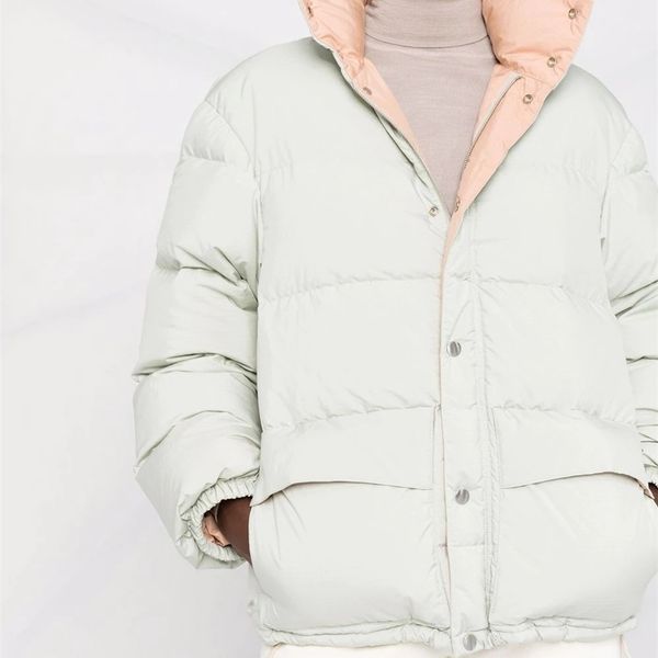 jil internal and external contrast color down jacket thickened cold resistant, warm windproof matching medium long bread, Black
jil internal and external contrast color down jacket thickened cold resistant, warm windproof matching medium long bread, Black