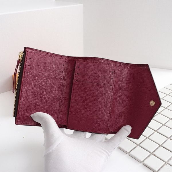 fashion designer card holder billfold women wallets casual short discount classic zippe leather flower plaid with original box woman coin pu, Red;black
fashion designer card holder billfold women wallets casual short discount classic zippe leather flower plaid with original box woman coin pu, Red;black