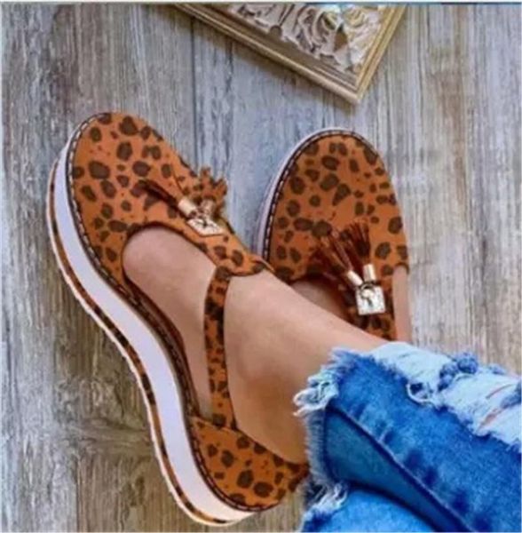 england style casual round head belt buckle thick heel tassel straps bottom sandals women's shoes large 43, Black
england style casual round head belt buckle thick heel tassel straps bottom sandals women's shoes large 43, Black