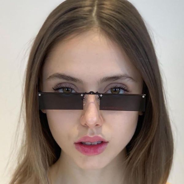 sunglasses vintage fashion small square alloy for women gradient trend eyewear black sun glasses elegant classic pink shades, White;black
sunglasses vintage fashion small square alloy for women gradient trend eyewear black sun glasses elegant classic pink shades, White;black