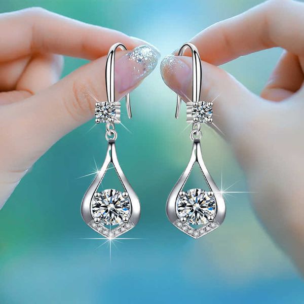 luxury 925 sterling sier fashion temperament senior zircon water drop dangle earrings for women girls summer party gift 2y1105, Golden
luxury 925 sterling sier fashion temperament senior zircon water drop dangle earrings for women girls summer party gift 2y1105, Golden