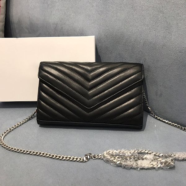 lassic caviar v shape women wallets chain messenger package golden metal single shoulder crossbody bags ladies sheepskin handbags purse
lassic caviar v shape women wallets chain messenger package golden metal single shoulder crossbody bags ladies sheepskin handbags purse