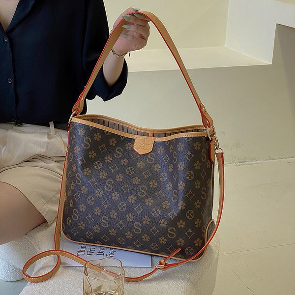 factory direct sale 75% off net red women's printed shopping 2021 new single shoulder messenger large capacity old flower bags
factory direct sale 75% off net red women's printed shopping 2021 new single shoulder messenger large capacity old flower bags