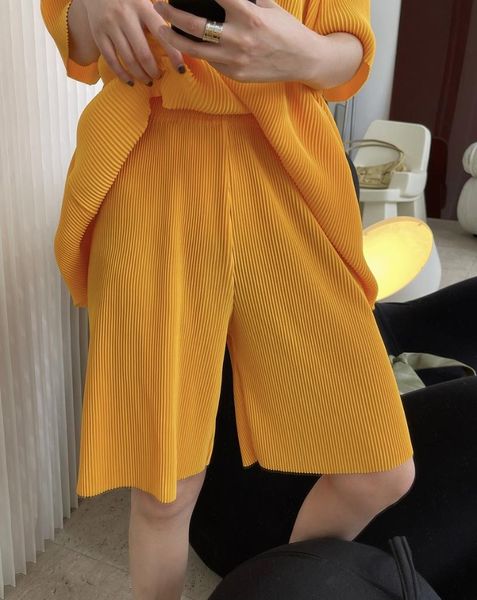 women's shorts spring summer woman soft from set, White;black 
women's shorts spring summer woman soft from set, White;black