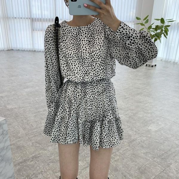casual dresses hzirip 2021 autumn ladies a-line dress o neck vintage leopard print high waist slim fashion all-match gentle pocket, Black;gray
casual dresses hzirip 2021 autumn ladies a-line dress o neck vintage leopard print high waist slim fashion all-match gentle pocket, Black;gray