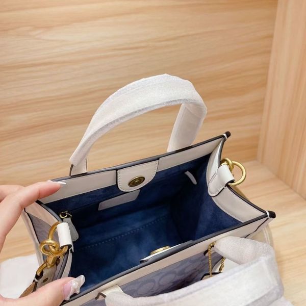 factory shoulder 2021 hand single crossbody bag fashion contrast women's bag luxuryss designerss yw
factory shoulder 2021 hand single crossbody bag fashion contrast women's bag luxuryss designerss yw