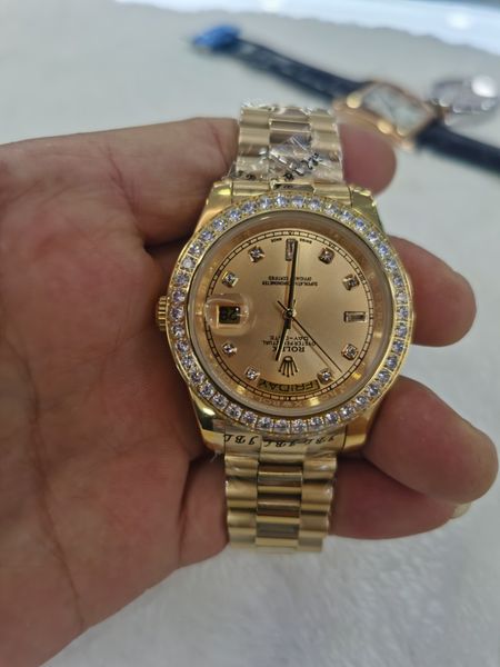with original box luxury fashion watches 18k yellow gold diamond dial & bezel 18038 automatic men's watch wristwatch 8663, Slivery;brown
with original box luxury fashion watches 18k yellow gold diamond dial & bezel 18038 automatic men's watch wristwatch 8663, Slivery;brown