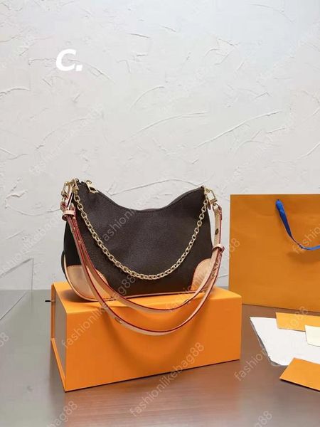 luxurys designers bags versatile boulogne handbag small chain bag clutch m45832 crossbody women croissant bag
luxurys designers bags versatile boulogne handbag small chain bag clutch m45832 crossbody women croissant bag
