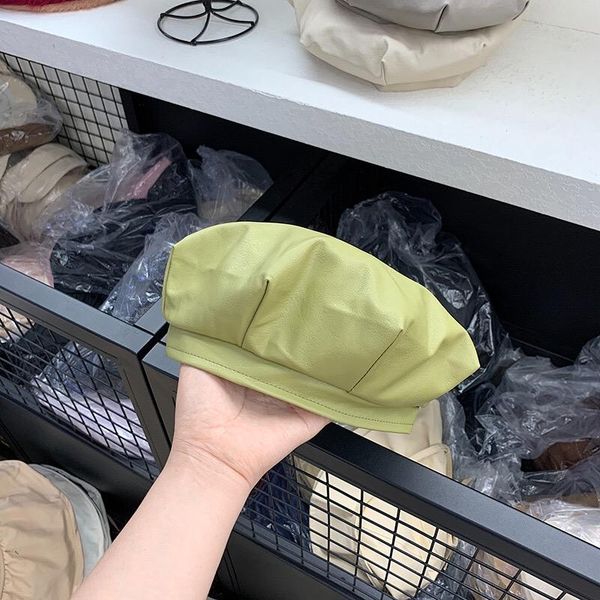 berets autumn winter style pu leather octagonal hats for women ladies japanese street temperament painter hat black green, Blue;gray
berets autumn winter style pu leather octagonal hats for women ladies japanese street temperament painter hat black green, Blue;gray
