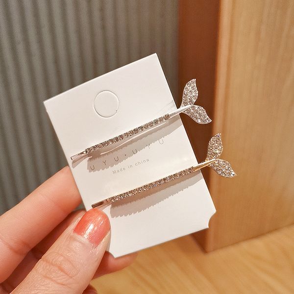 s2806 fashion jewelry women's mermaid fish tail hairpin hair clip rhinestone bobby pin lady girl barrette headdress hair accessories, Golden;silver
s2806 fashion jewelry women's mermaid fish tail hairpin hair clip rhinestone bobby pin lady girl barrette headdress hair accessories, Golden;silver