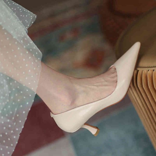 sandals women's shoes in high heels, cow leather shoes, classy female work bridal pointed fingers at shallow feet, ladies 16ab, Black
sandals women's shoes in high heels, cow leather shoes, classy female work bridal pointed fingers at shallow feet, ladies 16ab, Black
