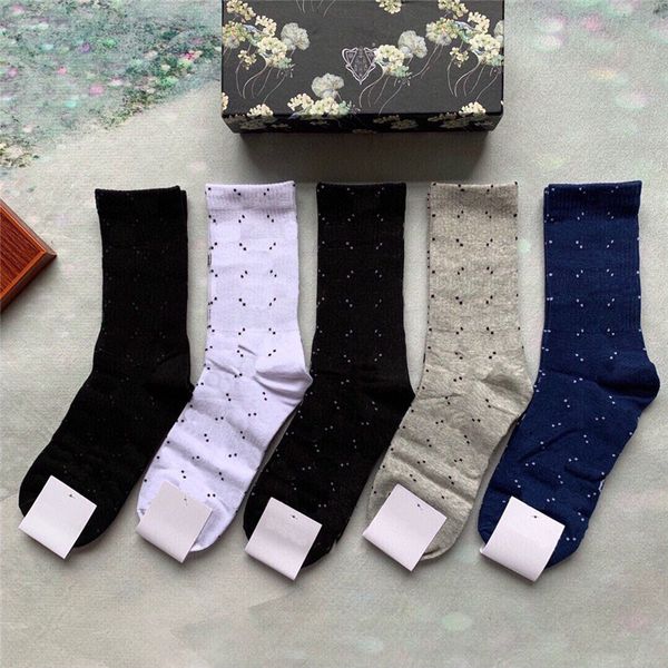full classic letter socks with box women fashion stockings female double initial sock skateboard sports stocking hip hop hosiery, Black;white
full classic letter socks with box women fashion stockings female double initial sock skateboard sports stocking hip hop hosiery, Black;white