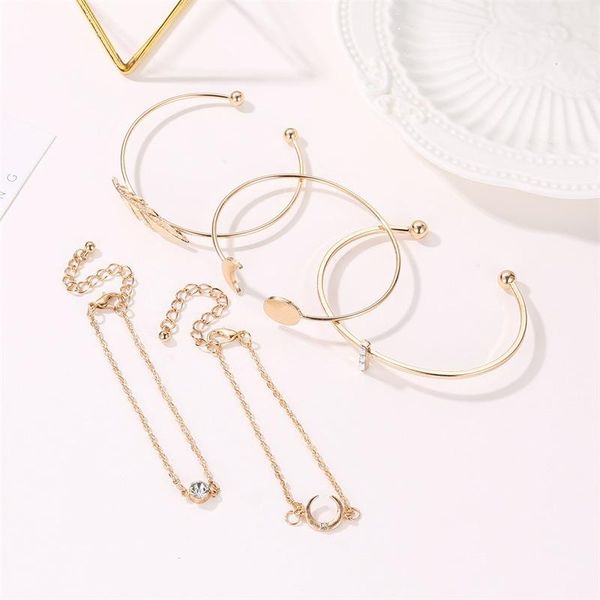link, chain bracelets fashion personality retro ladies alloy leaves moon bracelet combination, Black
link, chain bracelets fashion personality retro ladies alloy leaves moon bracelet combination, Black