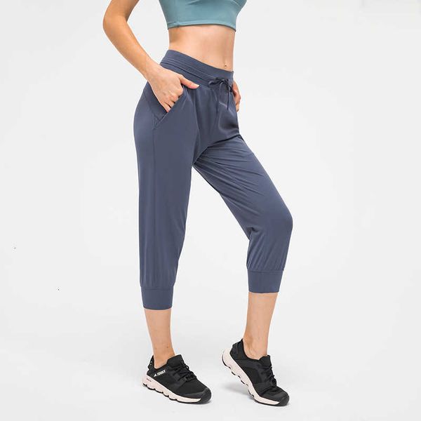 women's leggings 2011 women crop running active lounge jogger capris with side pockets naked feeling drawstring waist good qu t581, Black
women's leggings 2011 women crop running active lounge jogger capris with side pockets naked feeling drawstring waist good qu t581, Black