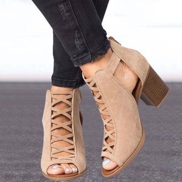 sandals 2021 spring women's peep toe buckle strap high heels thick heel khaki or black female shoes plus size 43
sandals 2021 spring women's peep toe buckle strap high heels thick heel khaki or black female shoes plus size 43