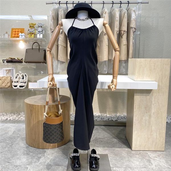 casual dresses brand original design 2021 neck style suspender backless heart machine skirt royal temperament long black dress, Black;gray
casual dresses brand original design 2021 neck style suspender backless heart machine skirt royal temperament long black dress, Black;gray