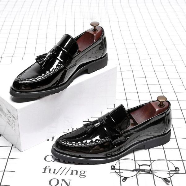 dress shoes m-anxiu patent leather men tassel penny loafers black casual fashion man moccasin wedding party 1 
dress shoes m-anxiu patent leather men tassel penny loafers black casual fashion man moccasin wedding party 1