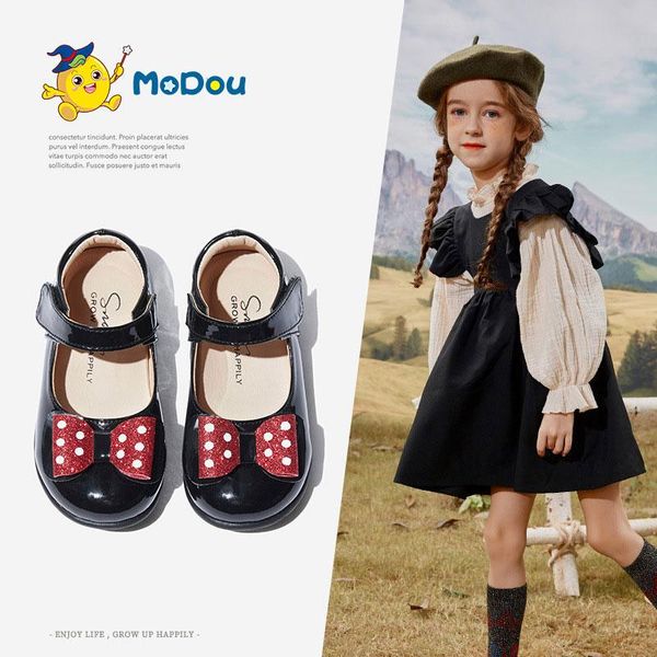 flat shoes mo dou 2021 autumn cute bowknot genuine leather princess girls sweet sneakers soft sole toddler black red, Black;grey
flat shoes mo dou 2021 autumn cute bowknot genuine leather princess girls sweet sneakers soft sole toddler black red, Black;grey