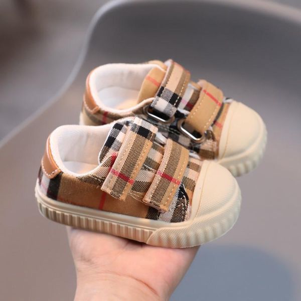 first walkers soft-soled baby toddler canvas shoes flats prewalkers casual sneakers for infant born little kids
first walkers soft-soled baby toddler canvas shoes flats prewalkers casual sneakers for infant born little kids