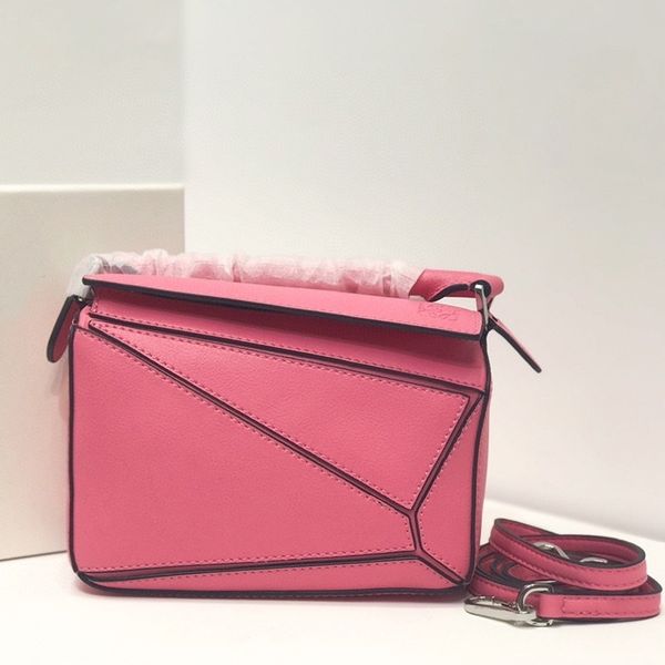 women luxurys designers bags 2021 puzzle geometric lychee pattern small high-grade feeling cowhid designer handbag handbags totes crossbody
women luxurys designers bags 2021 puzzle geometric lychee pattern small high-grade feeling cowhid designer handbag handbags totes crossbody