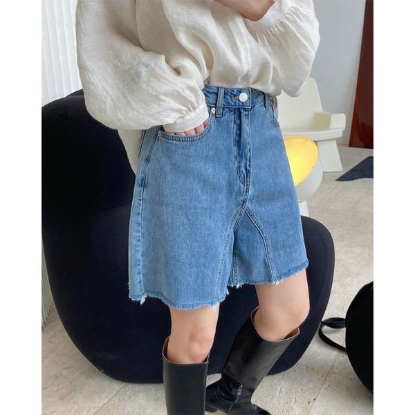 women's jeans 2021 summer stitching high waist loose thin wide leg straight denim shorts, Blue
women's jeans 2021 summer stitching high waist loose thin wide leg straight denim shorts, Blue