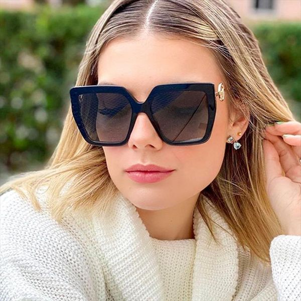 fashion sunglasses women oversized square brand designer woman glasses gradient female oculos, White;black
fashion sunglasses women oversized square brand designer woman glasses gradient female oculos, White;black