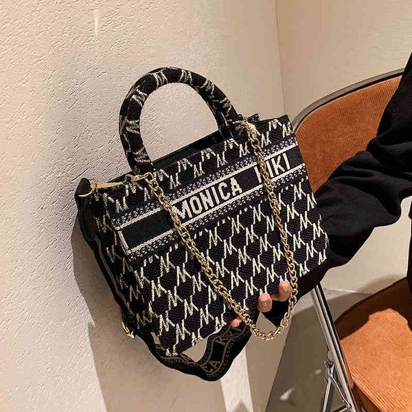 2022 latest luggage factory wholesale shell women's autumn versatile messenger chain shoulder portable bag bags
2022 latest luggage factory wholesale shell women's autumn versatile messenger chain shoulder portable bag bags