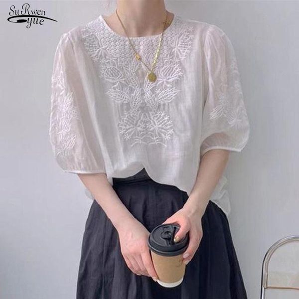 women's blouses & shirts summer o neck puff short sleeve casual shirt fashion hook flower elegant embroidered lace blouse 2021 15454, White
women's blouses & shirts summer o neck puff short sleeve casual shirt fashion hook flower elegant embroidered lace blouse 2021 15454, White