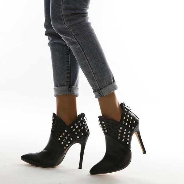 boots winter rivet high heel women pointed toe shoes size 35-42, Black
boots winter rivet high heel women pointed toe shoes size 35-42, Black