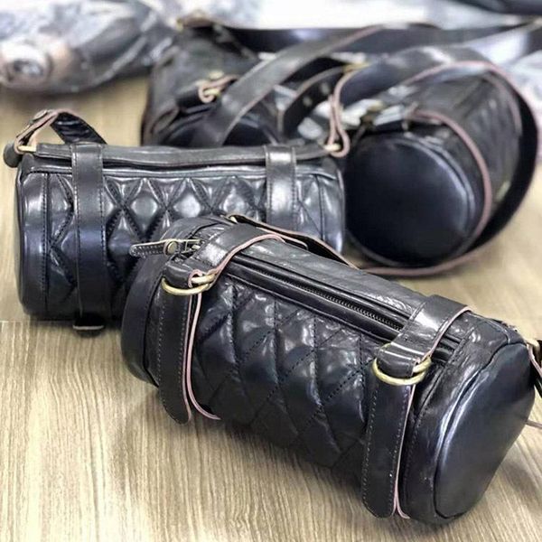 duffel bags .japan style motor genuine leather travel bag.horsehide rider bag.luxury cylinder package
duffel bags .japan style motor genuine leather travel bag.horsehide rider bag.luxury cylinder package